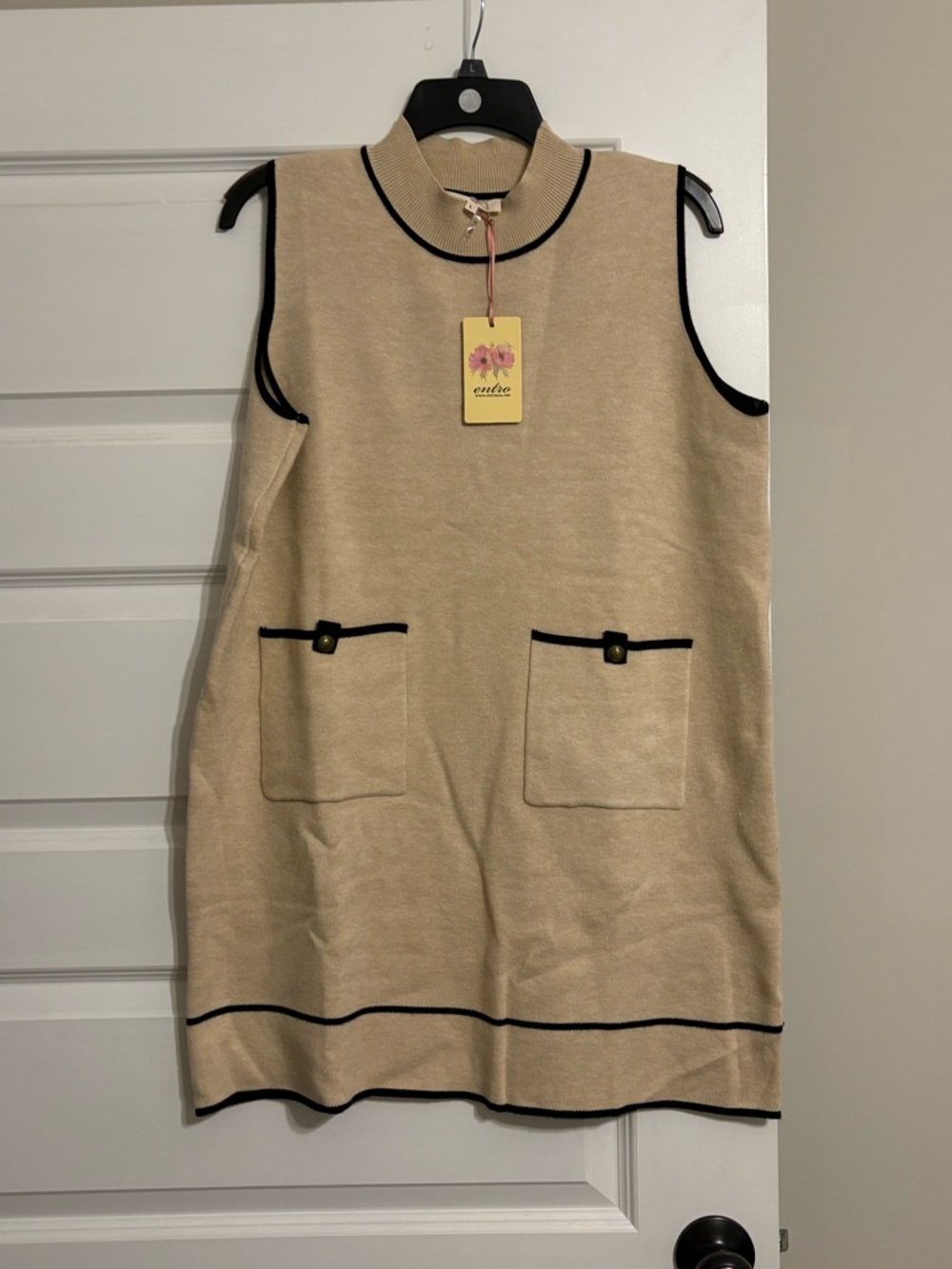 entro Beige Knit Sleeveless Shift Dress with Black Trim